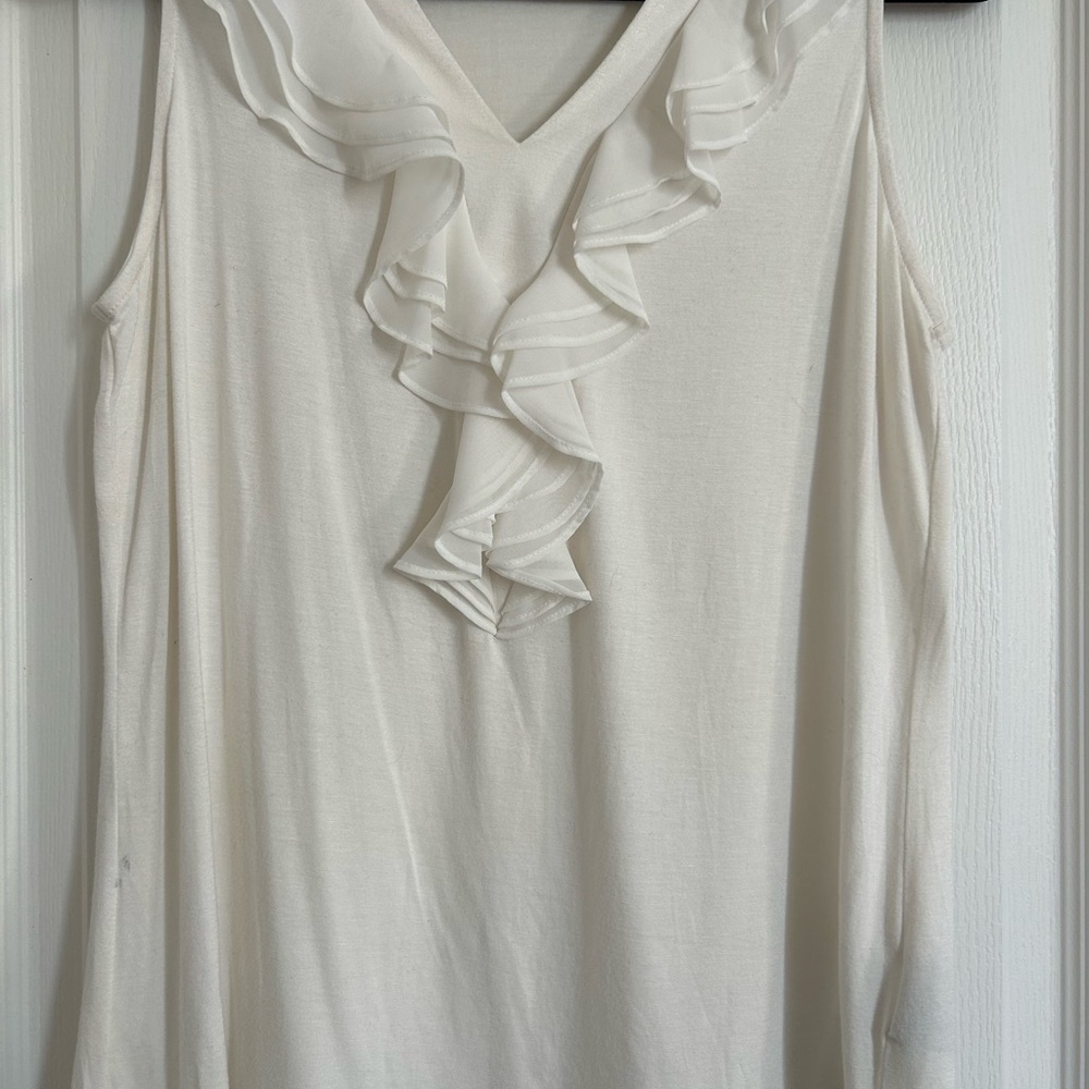 Worthington Cream Ruffle V-Neck Sleeveless Camisole